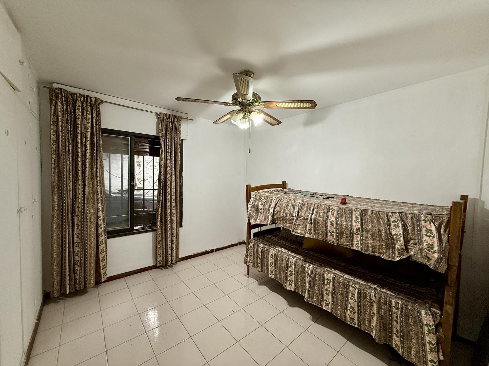 NEW LISTING IN LAS ROSAS: 3-BEDROOM HOUSE
