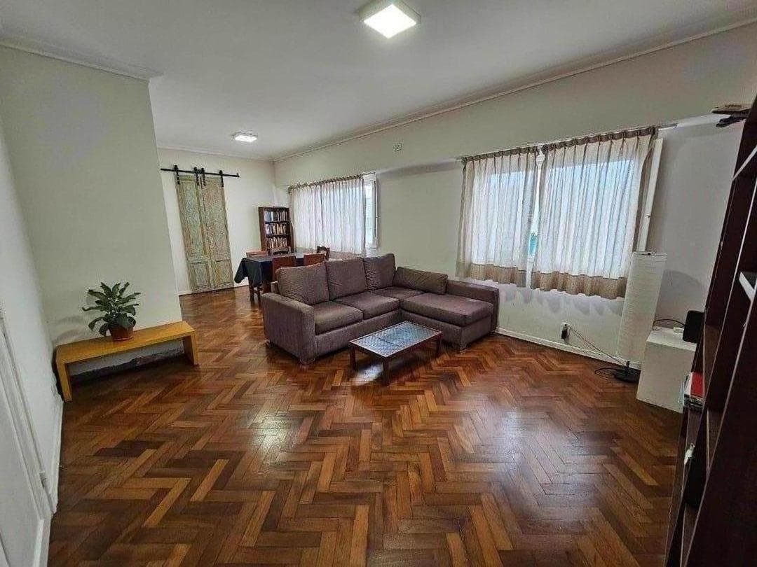 4-Room Apartment for Sale in Palermo