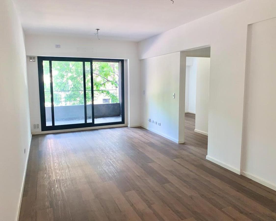 2-room apartment for sale, 54.17 m², with a balcony in Flores