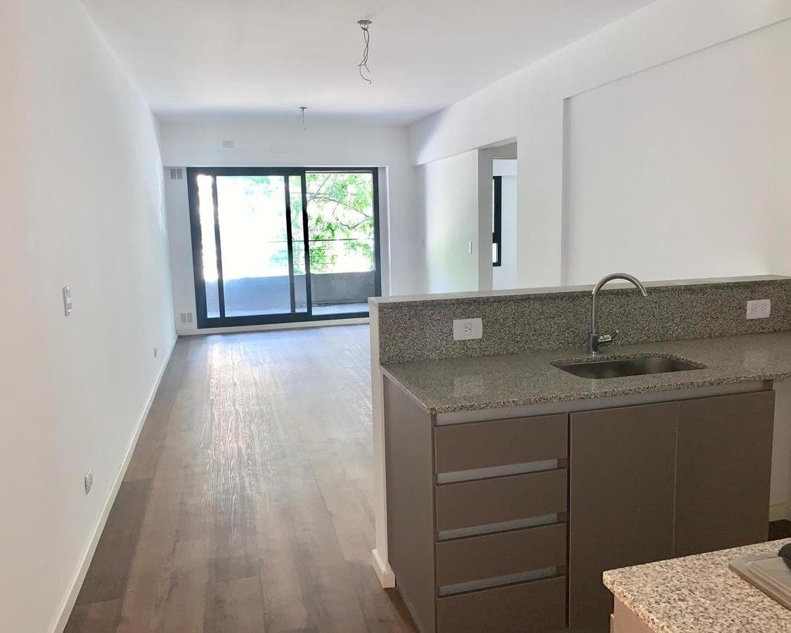 2-room apartment for sale, 54.17 m², with a balcony in Flores