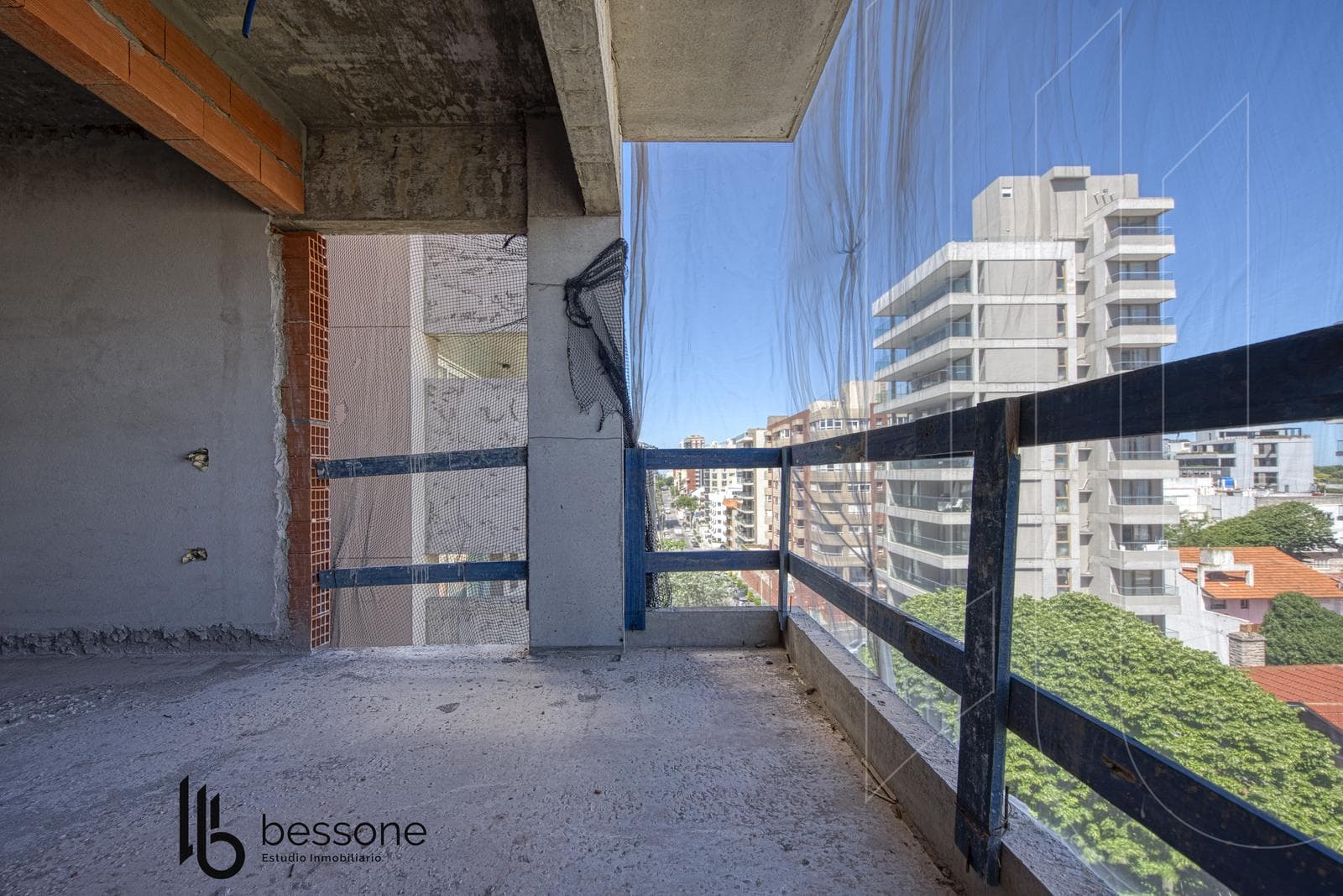 Departamento en obra en Playa Grande