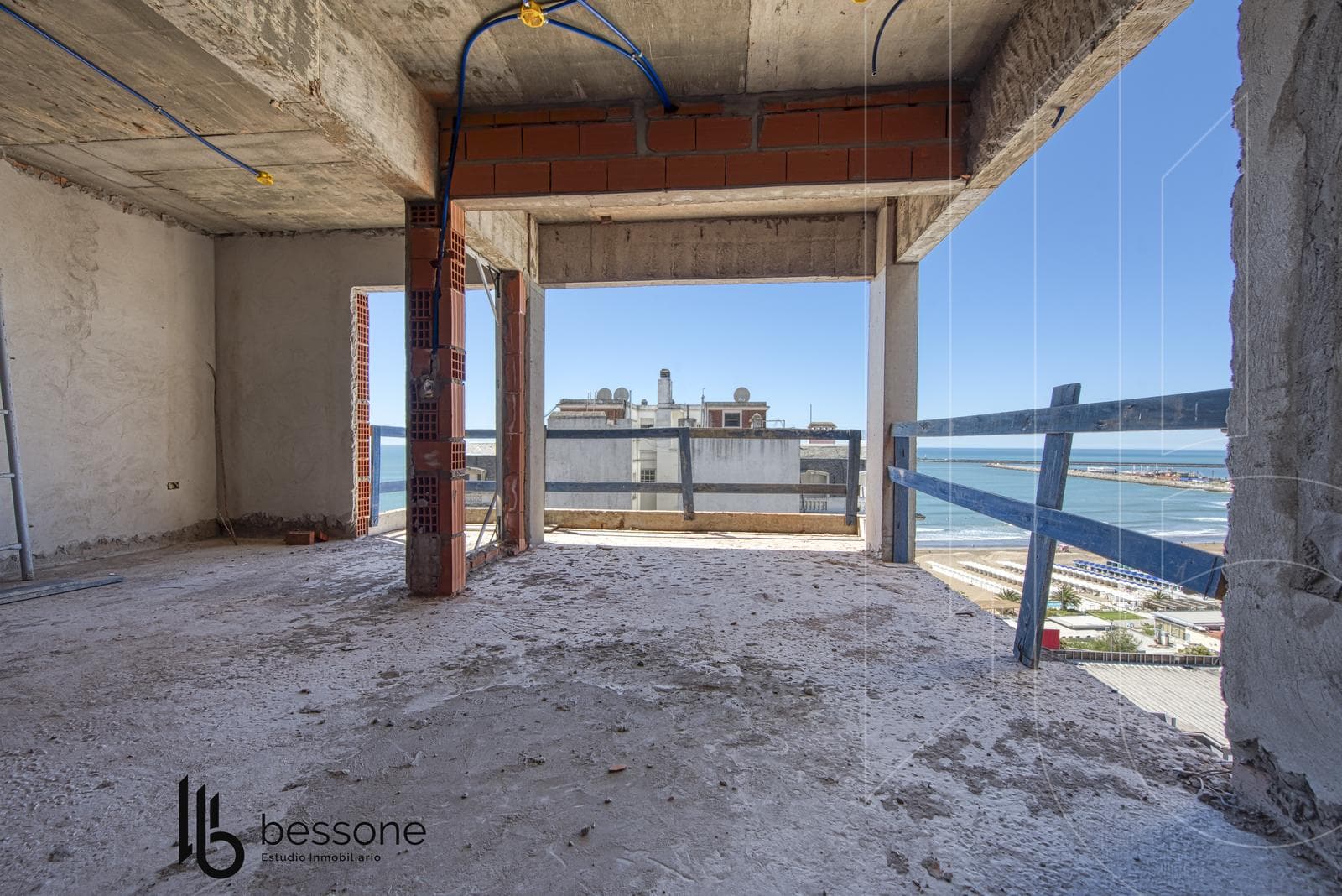 Departamento en obra en Playa Grande