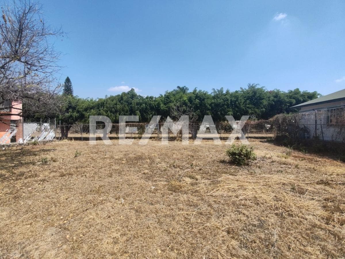Land for Sale in Morelos, Vergeles de Oaxtepec Subdivision