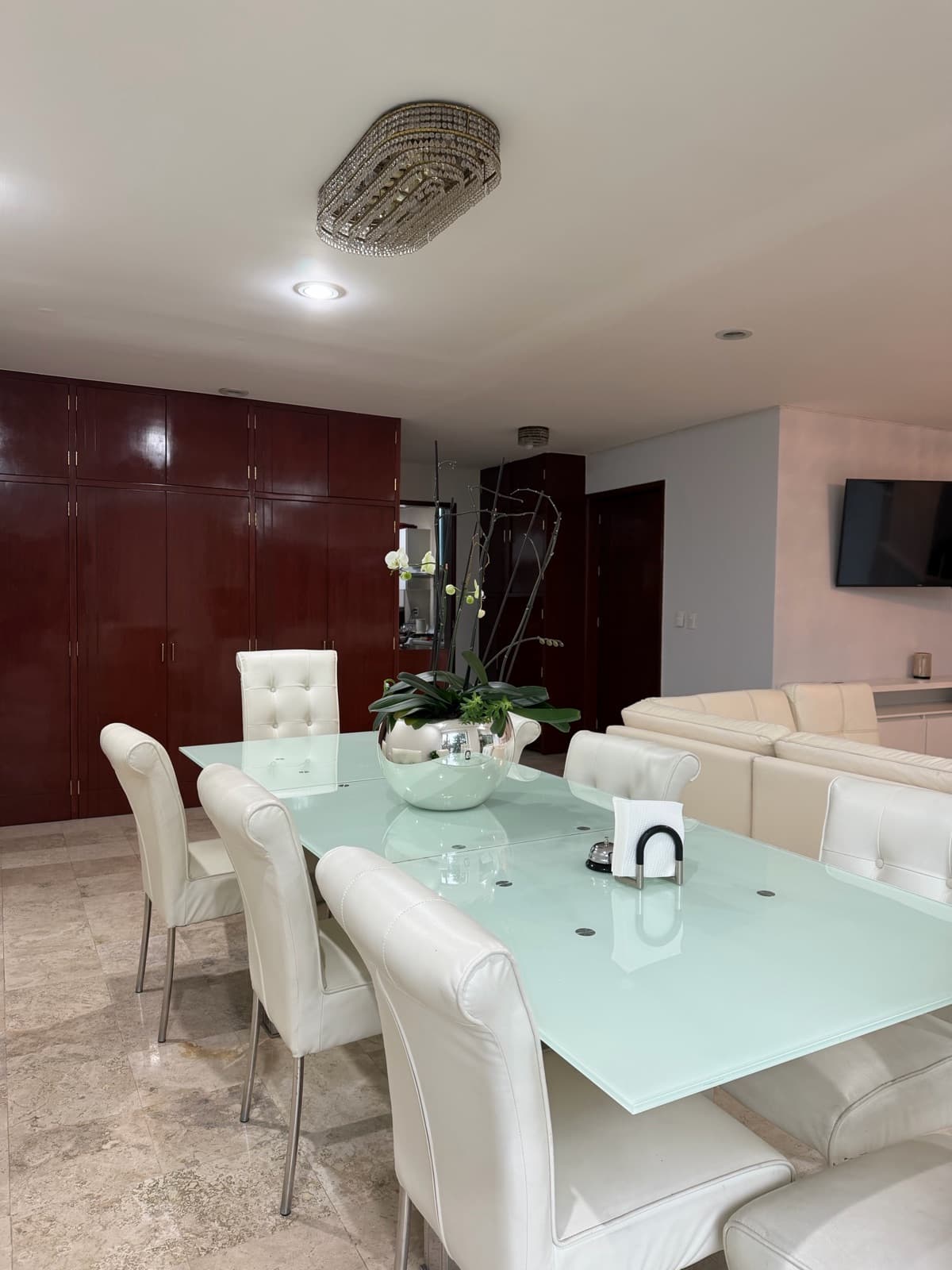 House for Sale on a Private Street, Lomas de Memetla, Cuajimalpa, Morelos