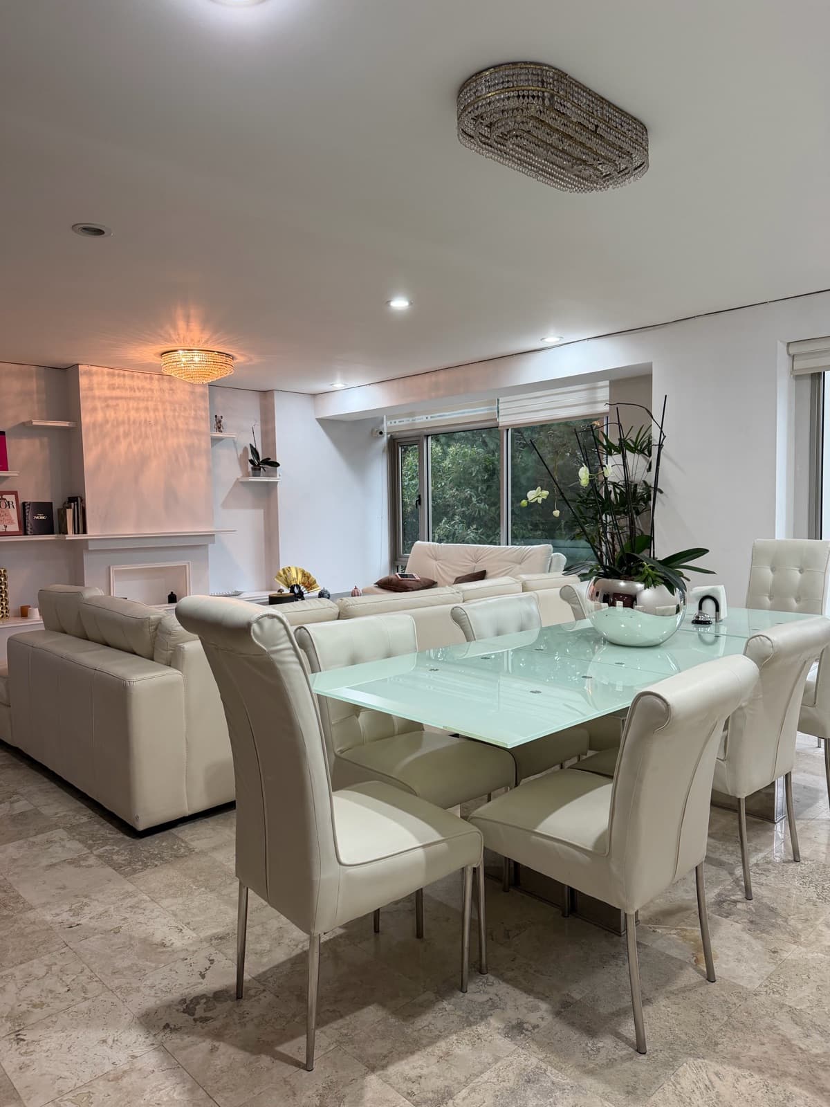 House for Sale on a Private Street, Lomas de Memetla, Cuajimalpa, Morelos