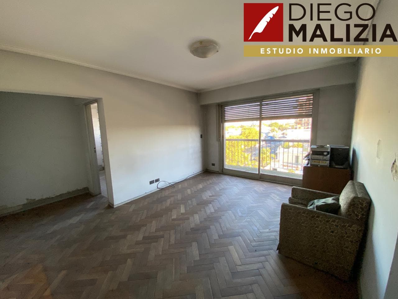 2-Room Apartment for Sale in Banfield
