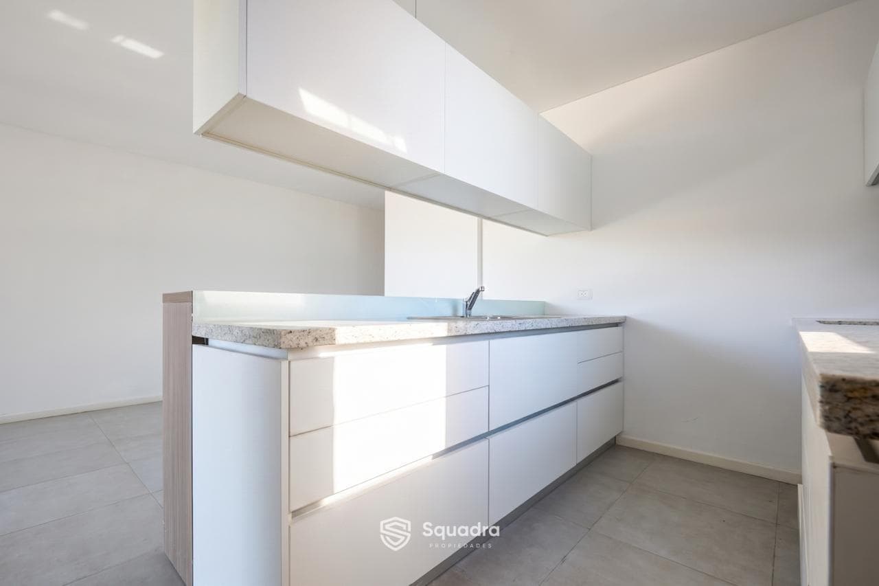 FOR SALE - Brand-new 1-bedroom apartment with a balcony - Abasto neighborhood, Rosario.