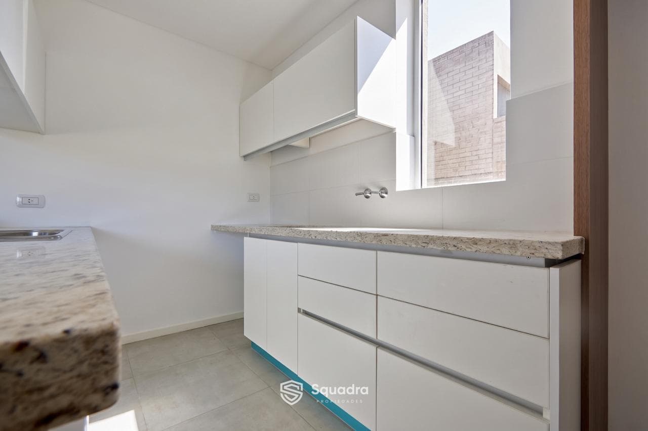 FOR SALE - Brand-new 1-bedroom apartment with a balcony - Abasto neighborhood, Rosario.