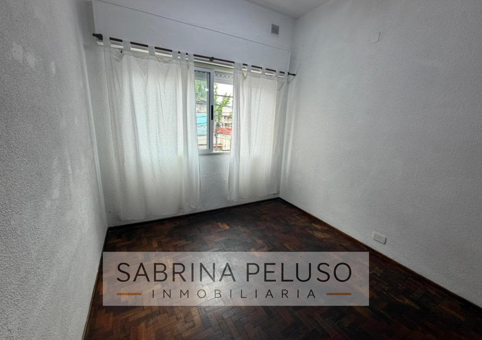 Studio Apartment for Sale in Downtown Castelar | Ideal for Professionals, Low Maintenance Fees