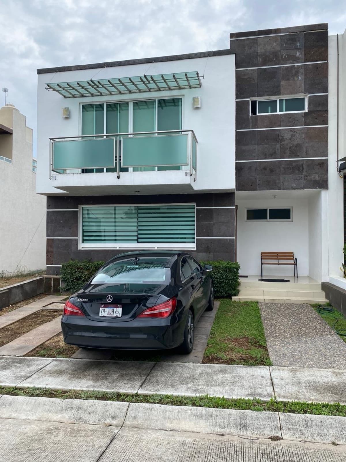 House - Rincón de la Montaña Subdivision