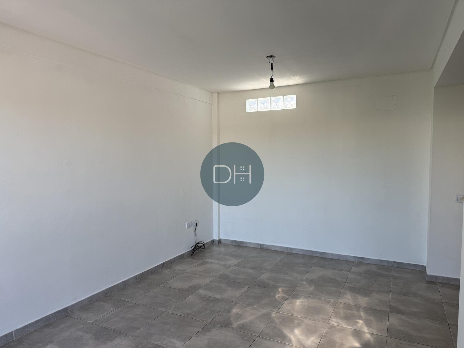 Apartment for rent on 19th Avenue
