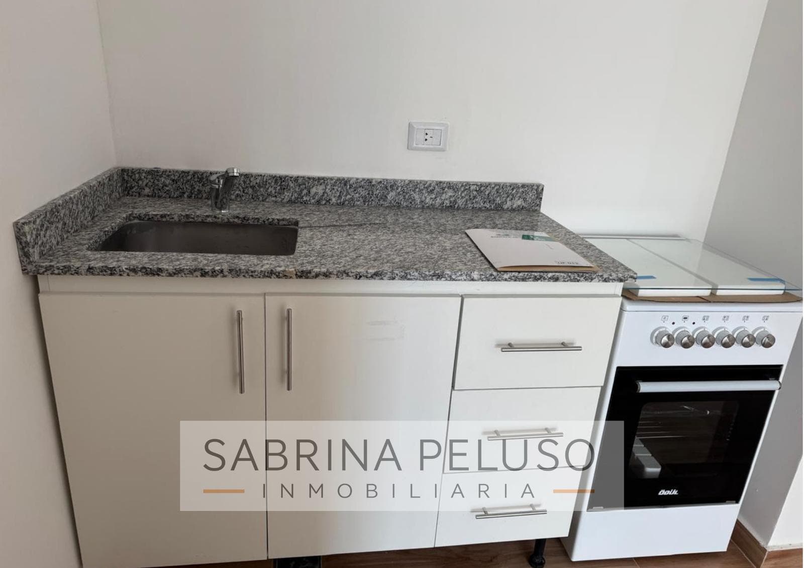 Apartment in Paso Del Rey