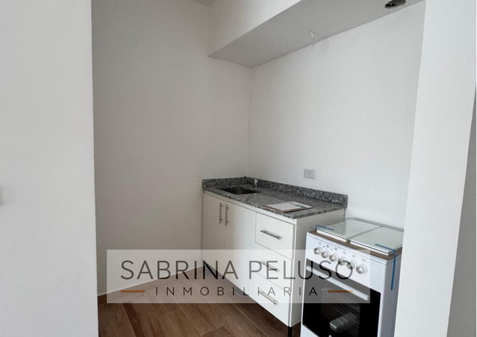 Apartment in Paso Del Rey