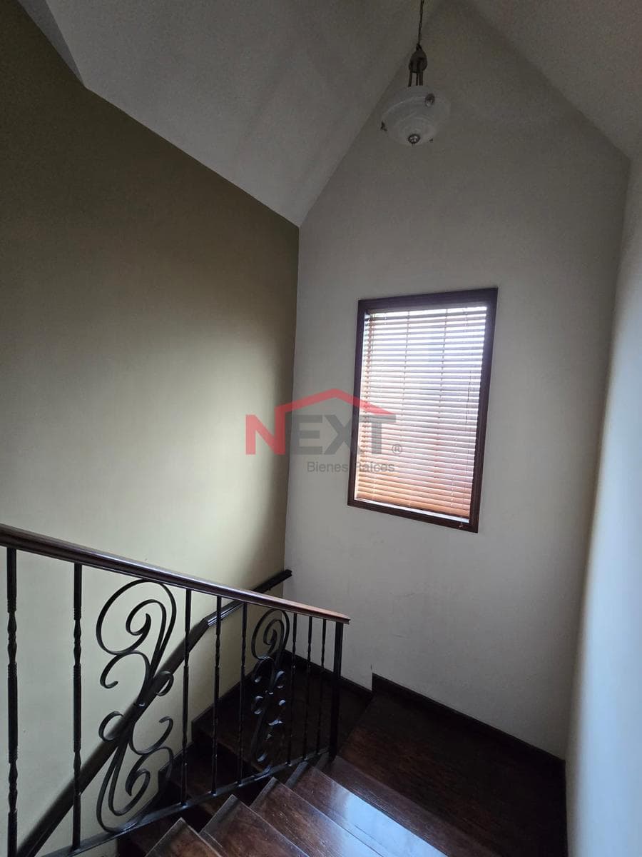 House for sale with a pool, sports court, garden, and palapa in the north