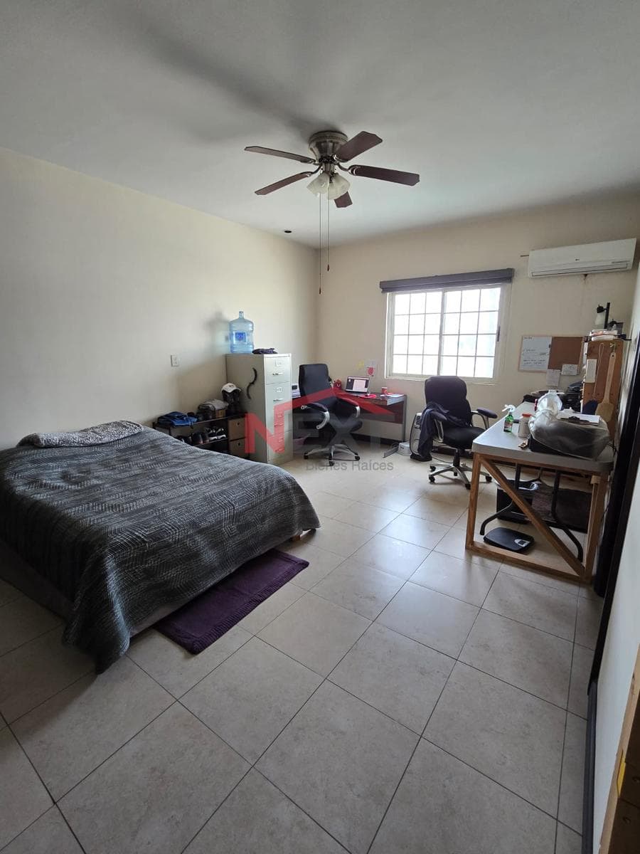 House for sale with a pool, sports court, garden, and palapa in the north