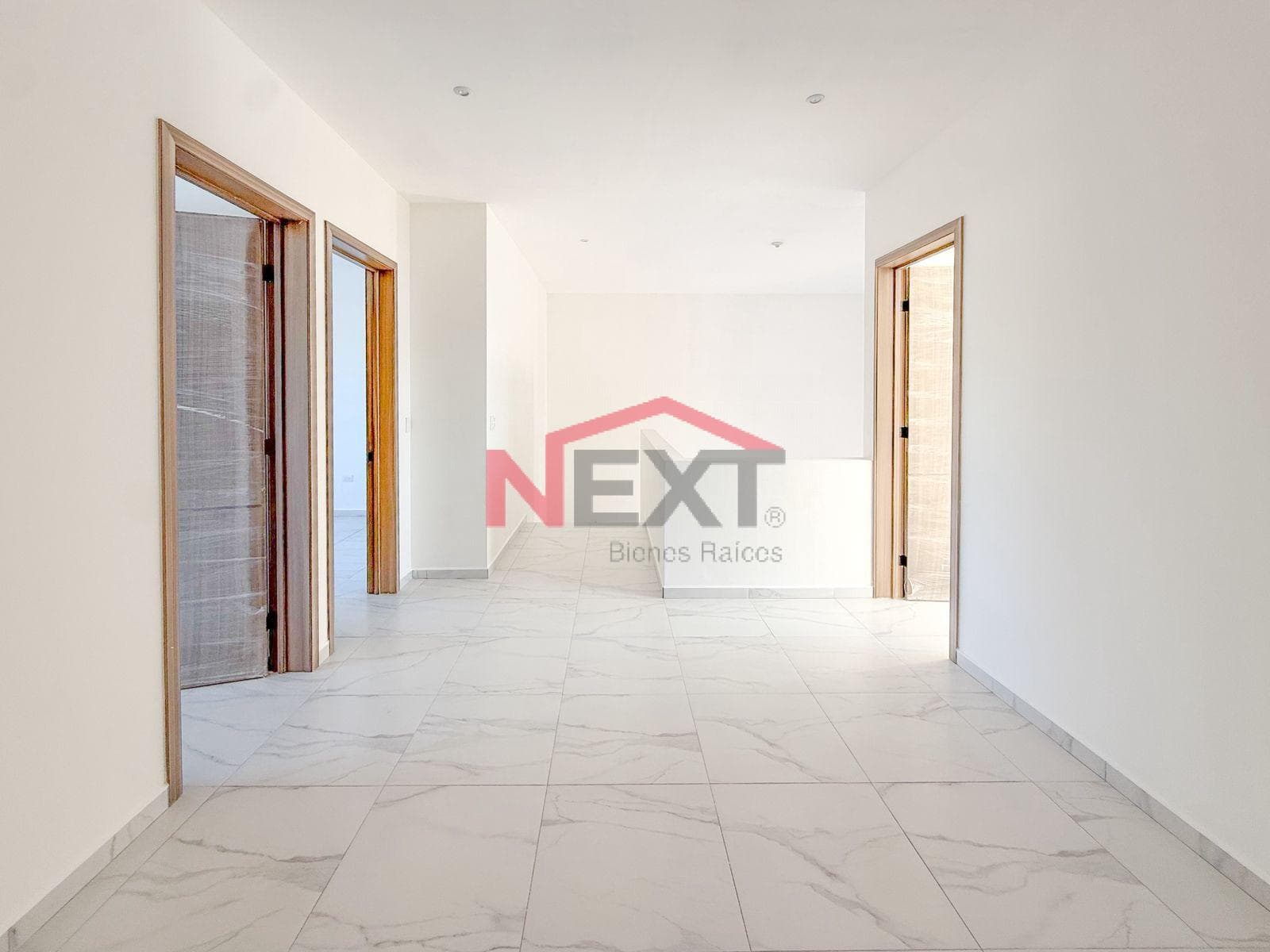 HOUSE FOR SALE IN VENTURA RESIDENCIAL
