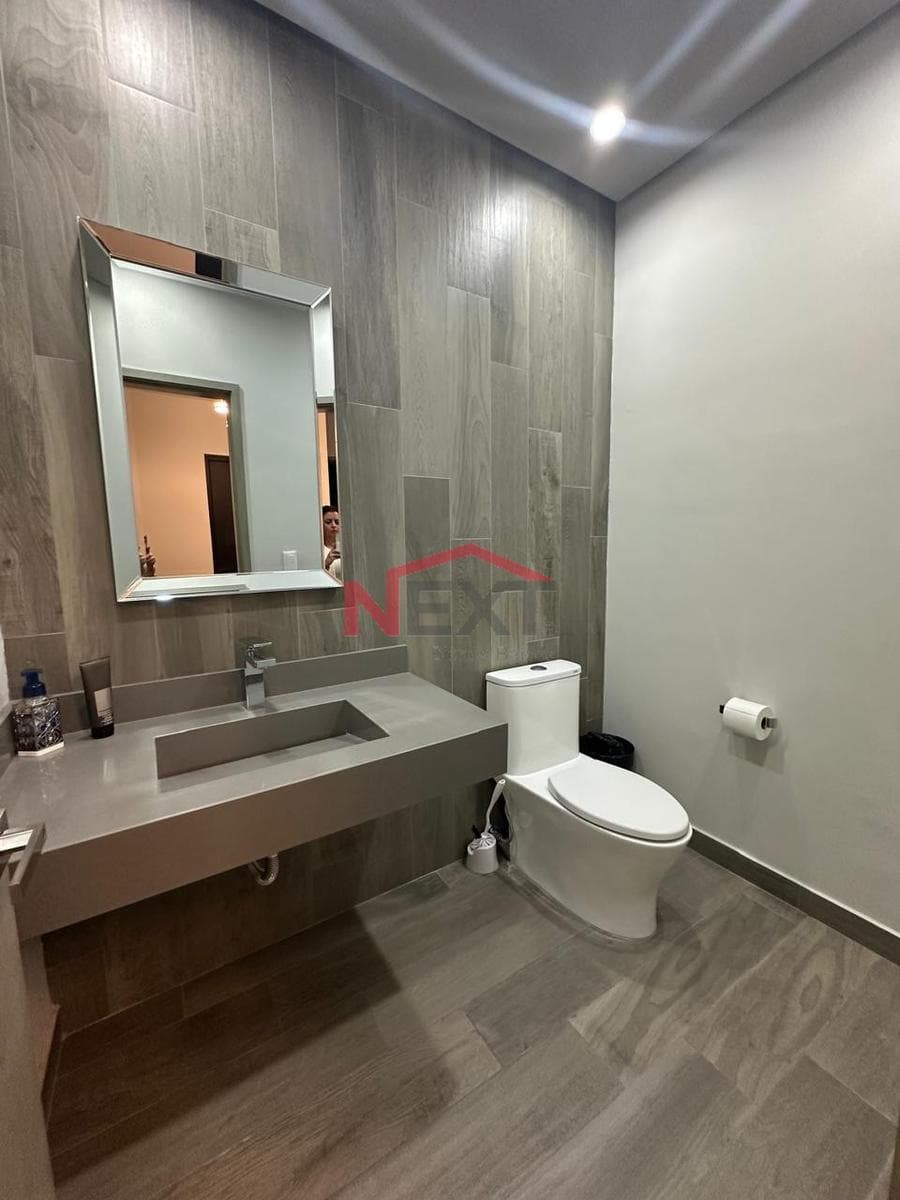 House for Sale in LOS SILLERES, 1st Floor, 3 Bedrooms