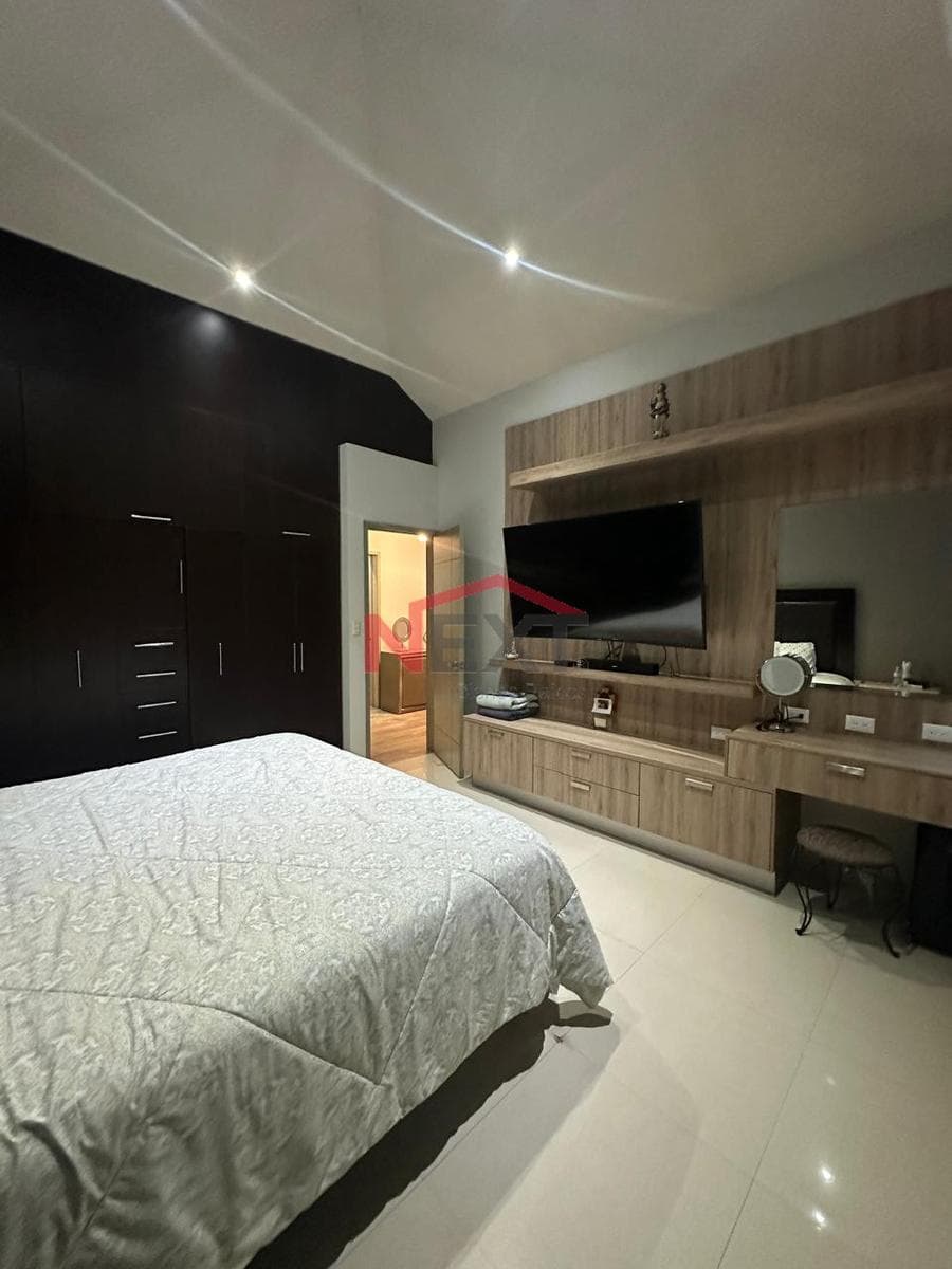 House for Sale in LOS SILLERES, 1st Floor, 3 Bedrooms