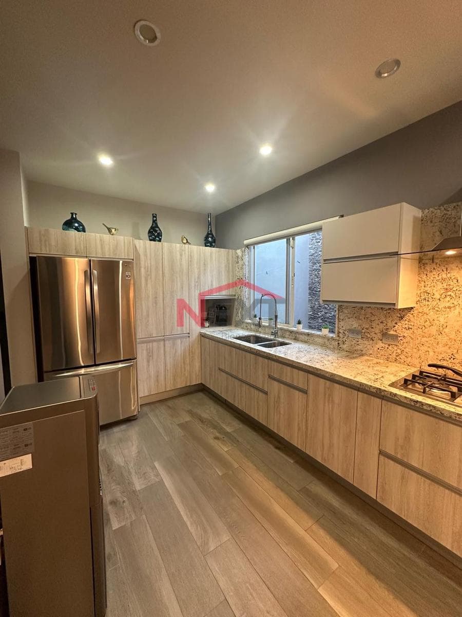 House for Sale in LOS SILLERES, 1st Floor, 3 Bedrooms