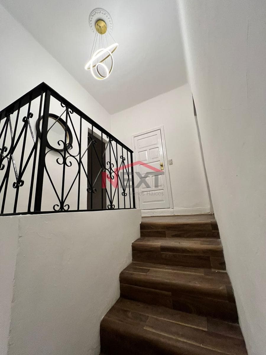 House for Rent in REPUBLICA Pte., ??Shopping District (6 parking spaces)