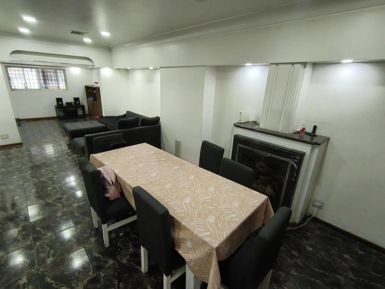HOUSE FOR SALE IN MORÓN – EXCELLENT LOCATION – SPACIOUS ROOMS – GREAT OPPORTUNITY