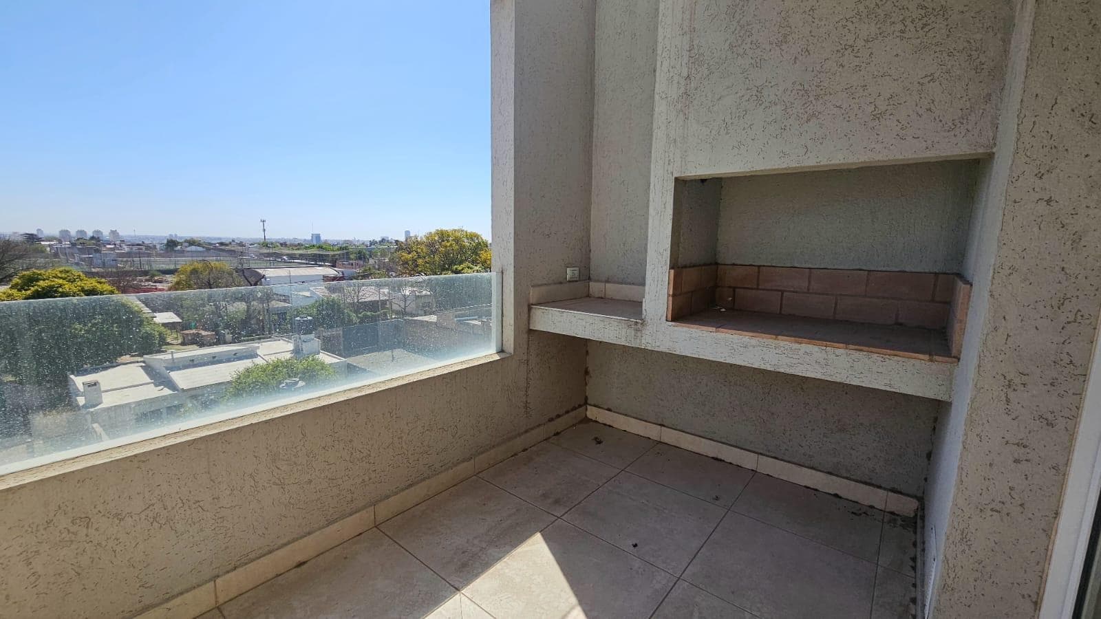 Eligible for a Loan! 2-Bedroom Apartment with Balcony, BBQ, and Pool in the Casa Blanca Condominium
