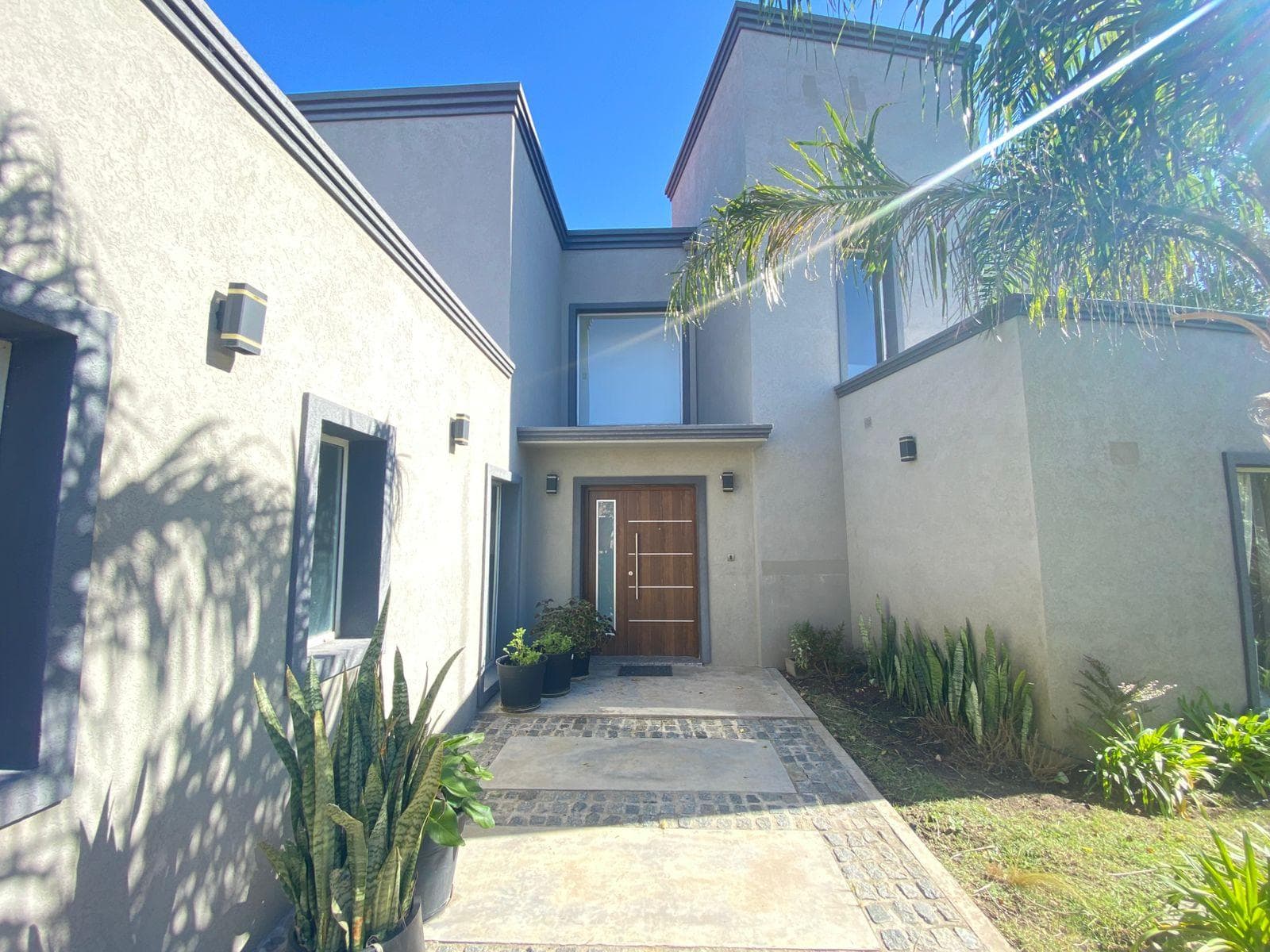 House in the La Alameda Neighborhood, Nordelta