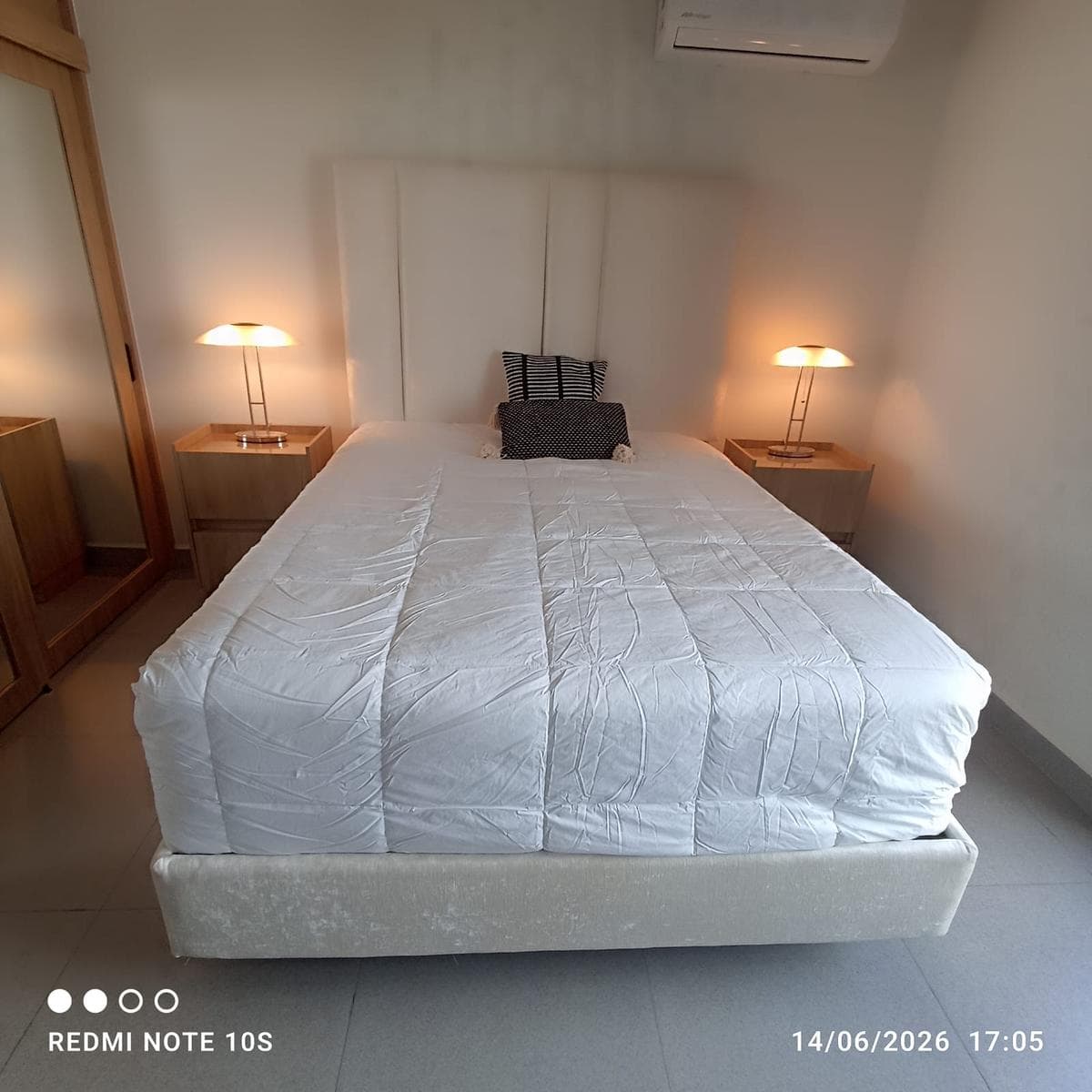 FULLY FURNISHED APARTMENT FOR RENT IN PLAZA SIKARA-CUMBRES