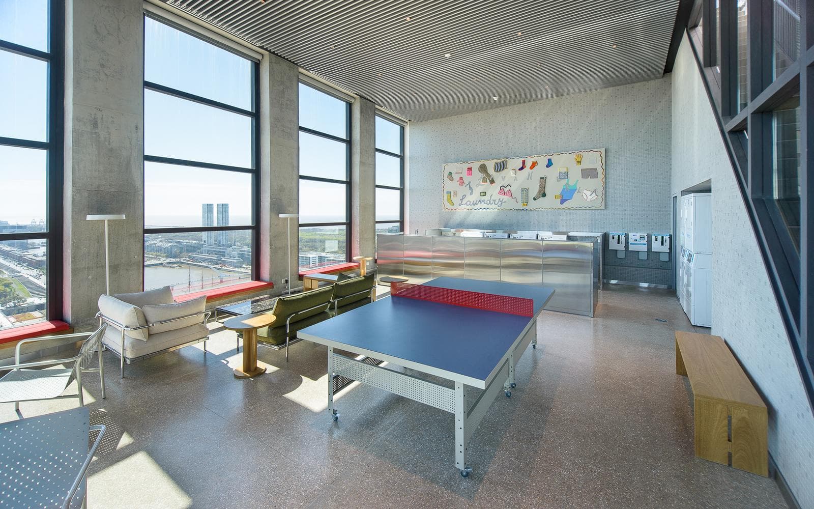 2-Room Apartment for Short-Term Rent: Furnished and Fully Equipped—Daily, Weekly, or Monthly