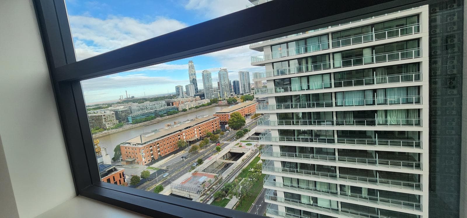 2-Room Apartment for Short-Term Rent: Furnished and Fully Equipped—Daily, Weekly, or Monthly