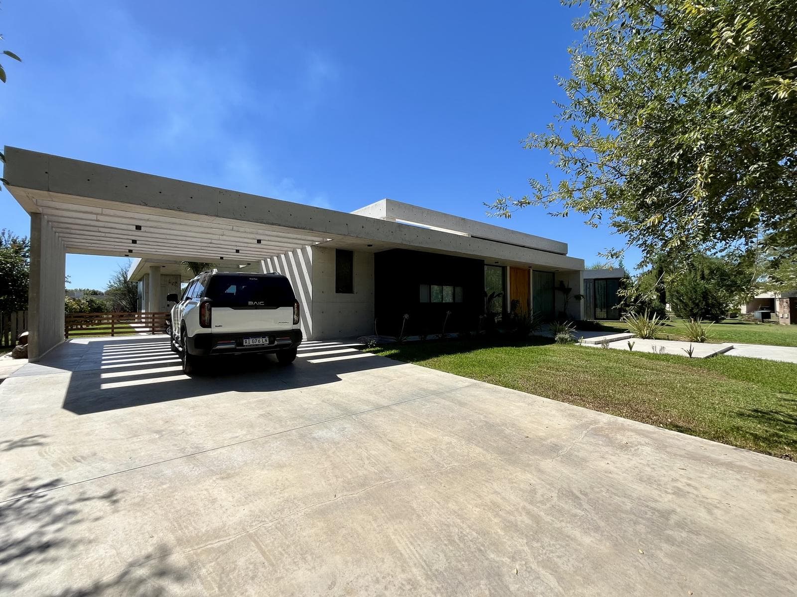 EXCLUSIVE HOME IN HARAS SAN PABLO