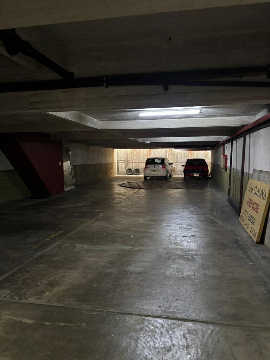 A comfortable and affordable parking spot in Palermo Hollywood