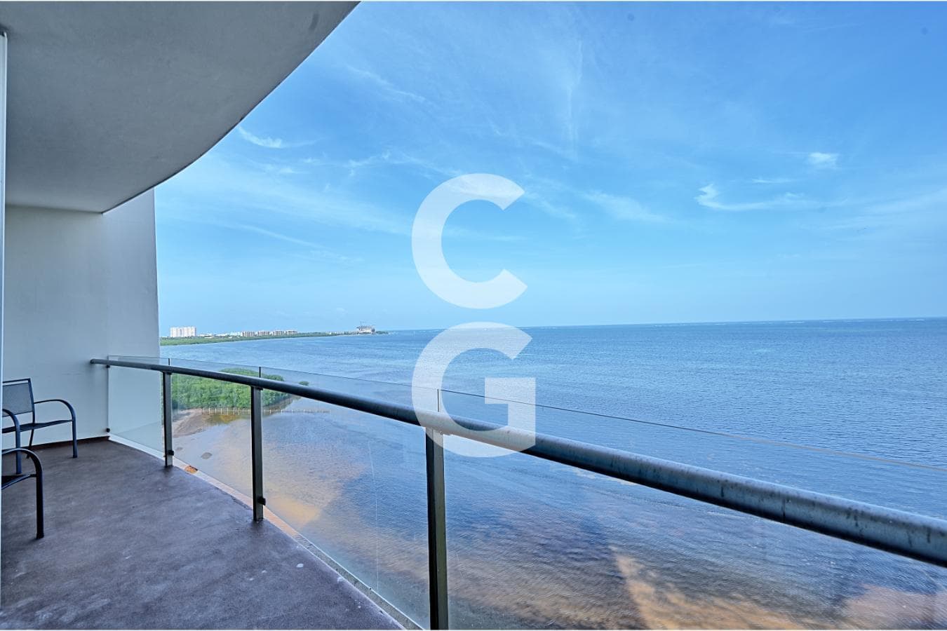 Furnished Apartment for Rent in Cancún in the Torre Península Building with a View of the Caribbean Sea