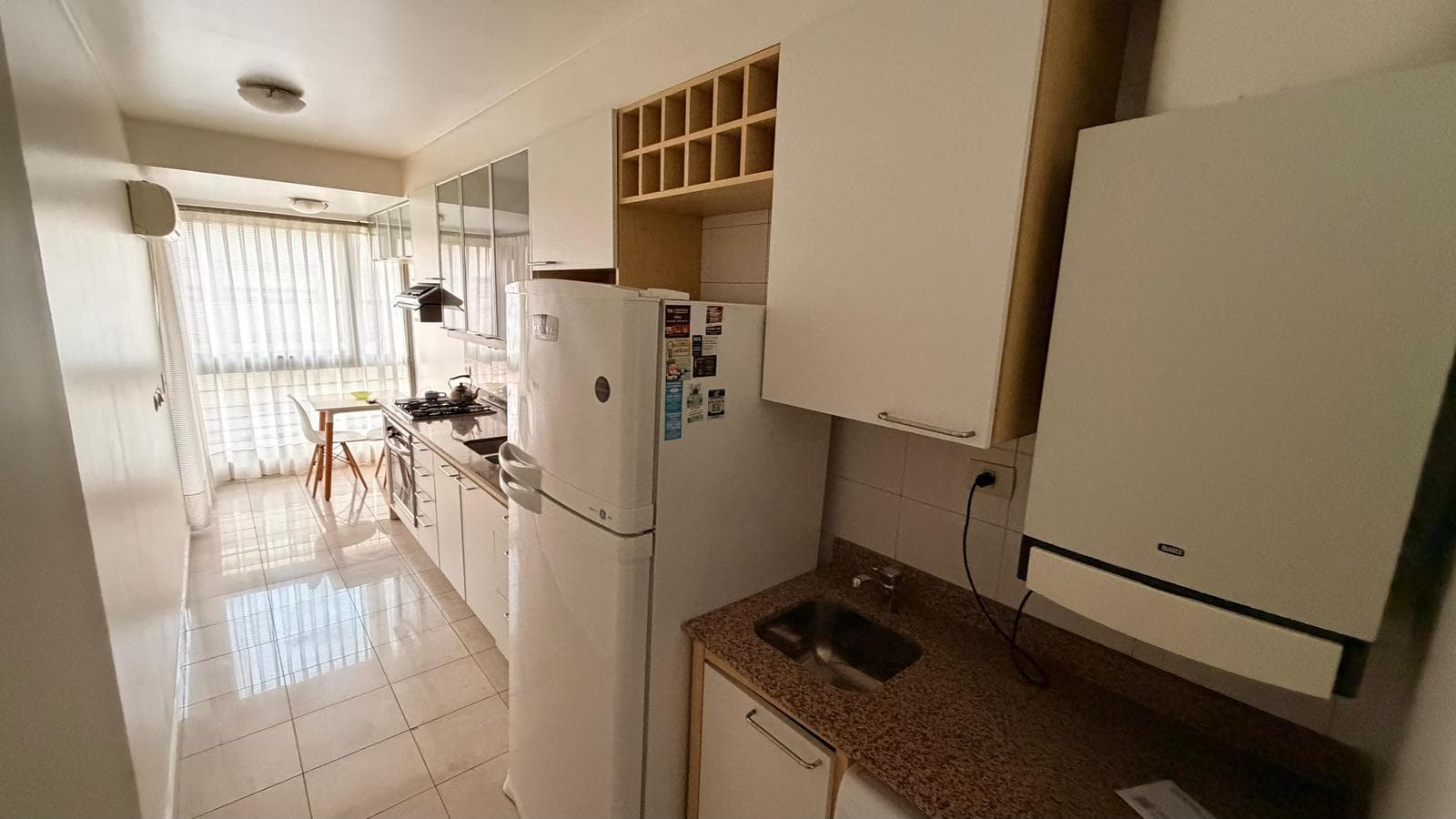 3-Room Furnished Apartment for Rent with Optional Parking Space in Madero Plaza