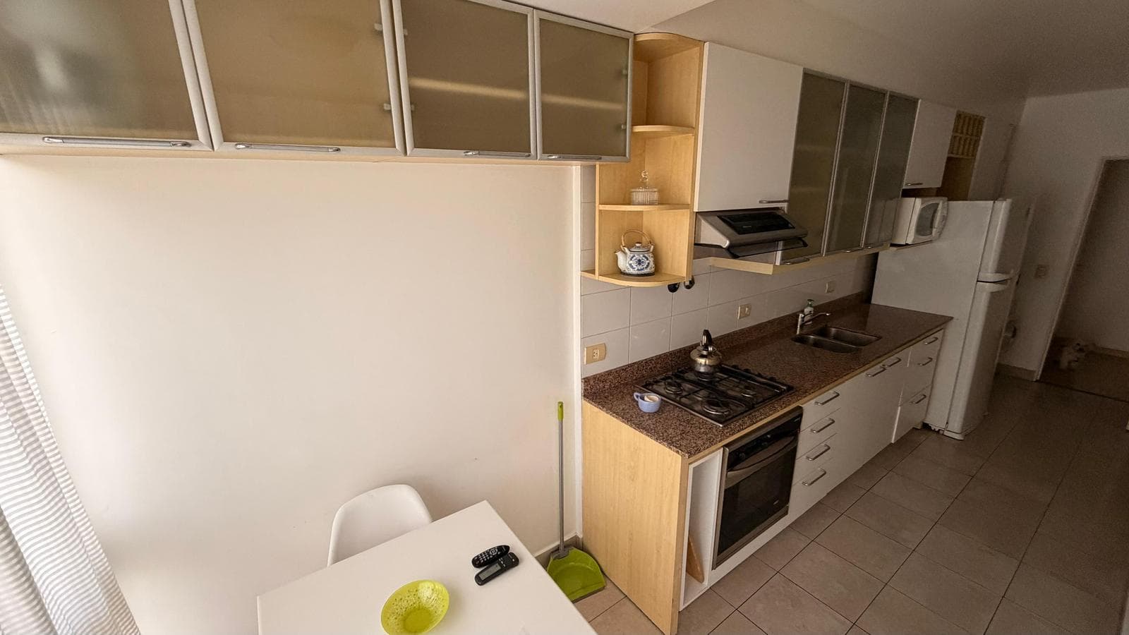 3-Room Furnished Apartment for Rent with Optional Parking Space in Madero Plaza