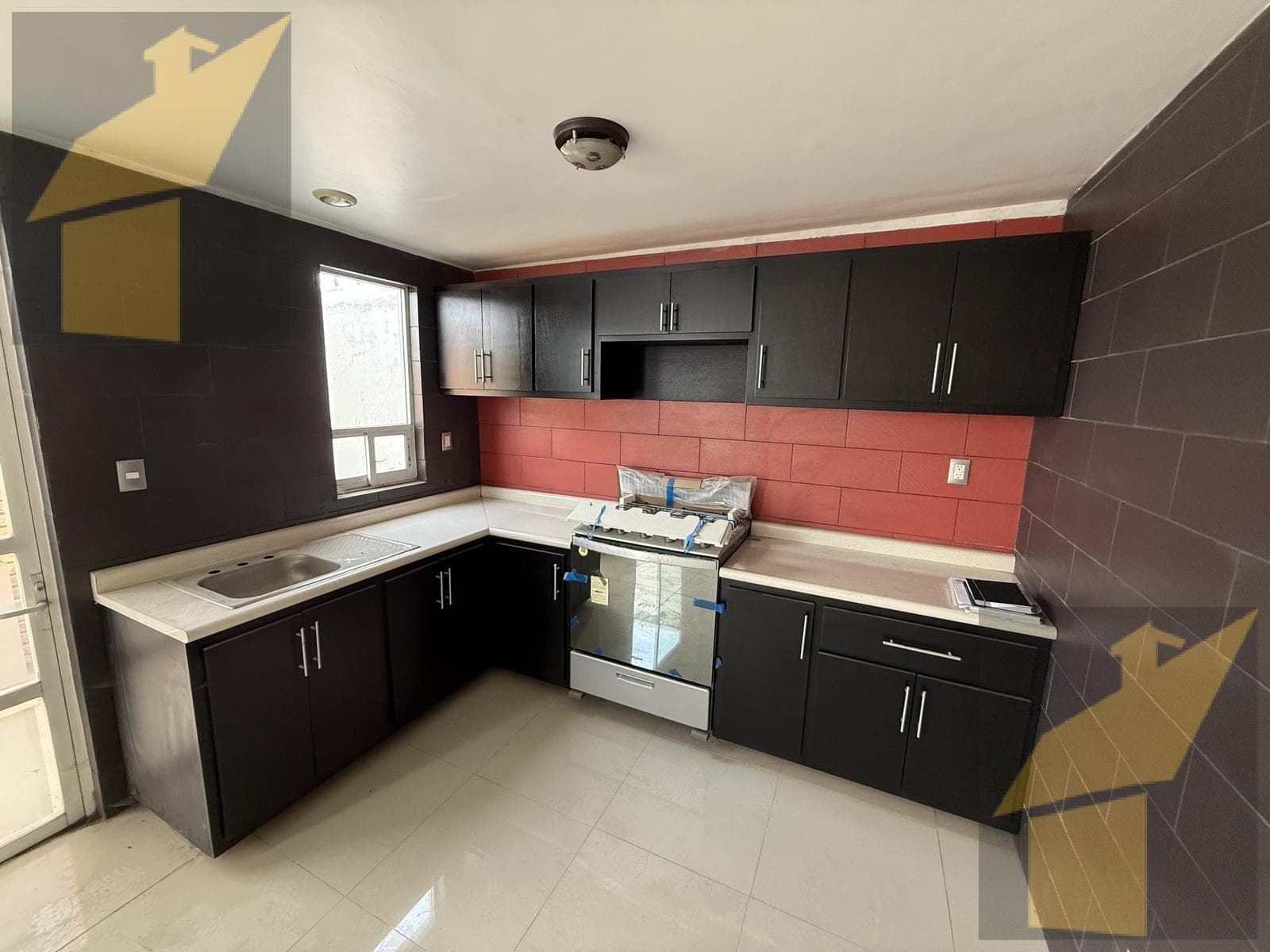 House for Sale in Hacienda San José, Toluca