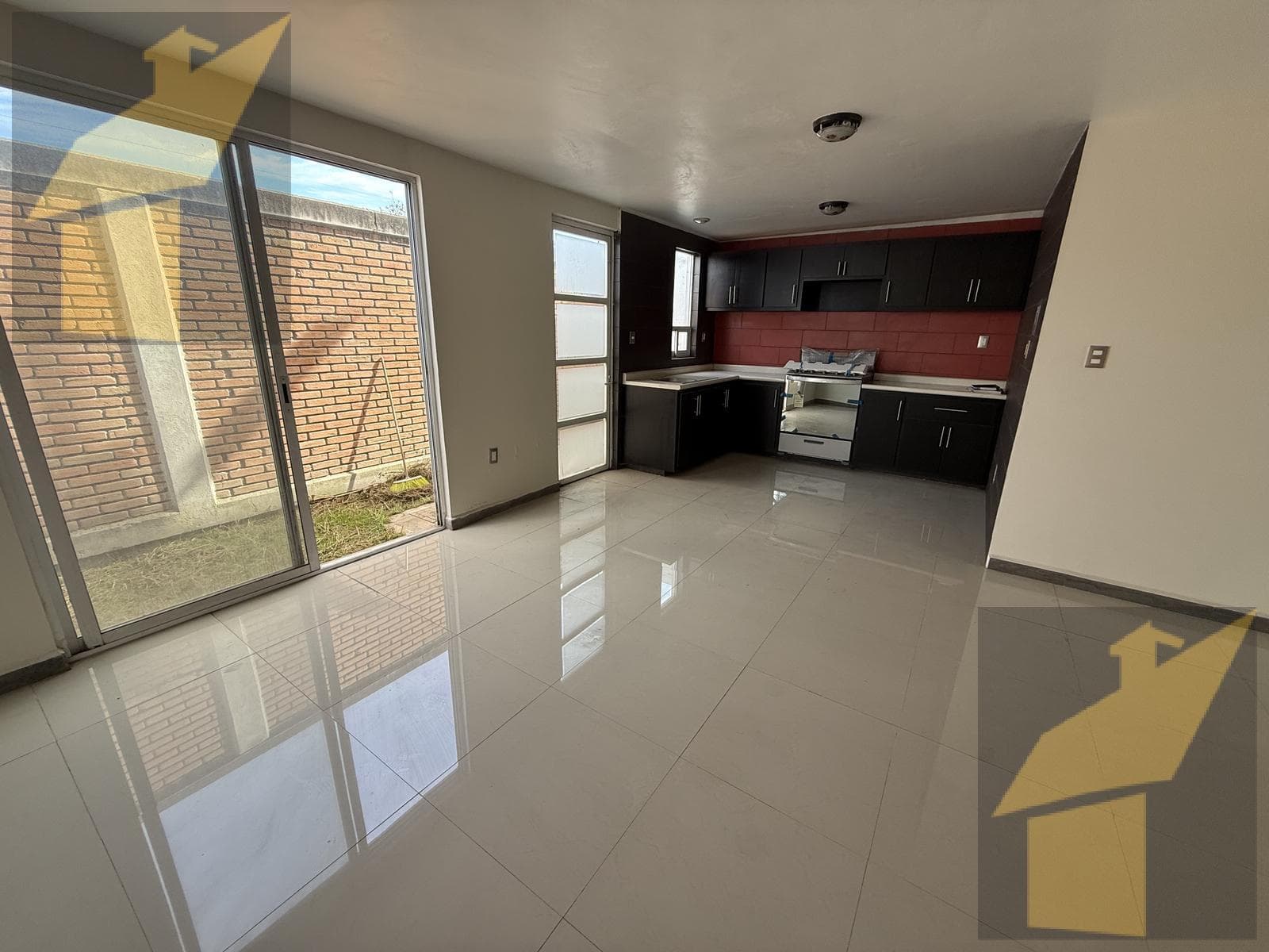 House for Sale in Hacienda San José, Toluca