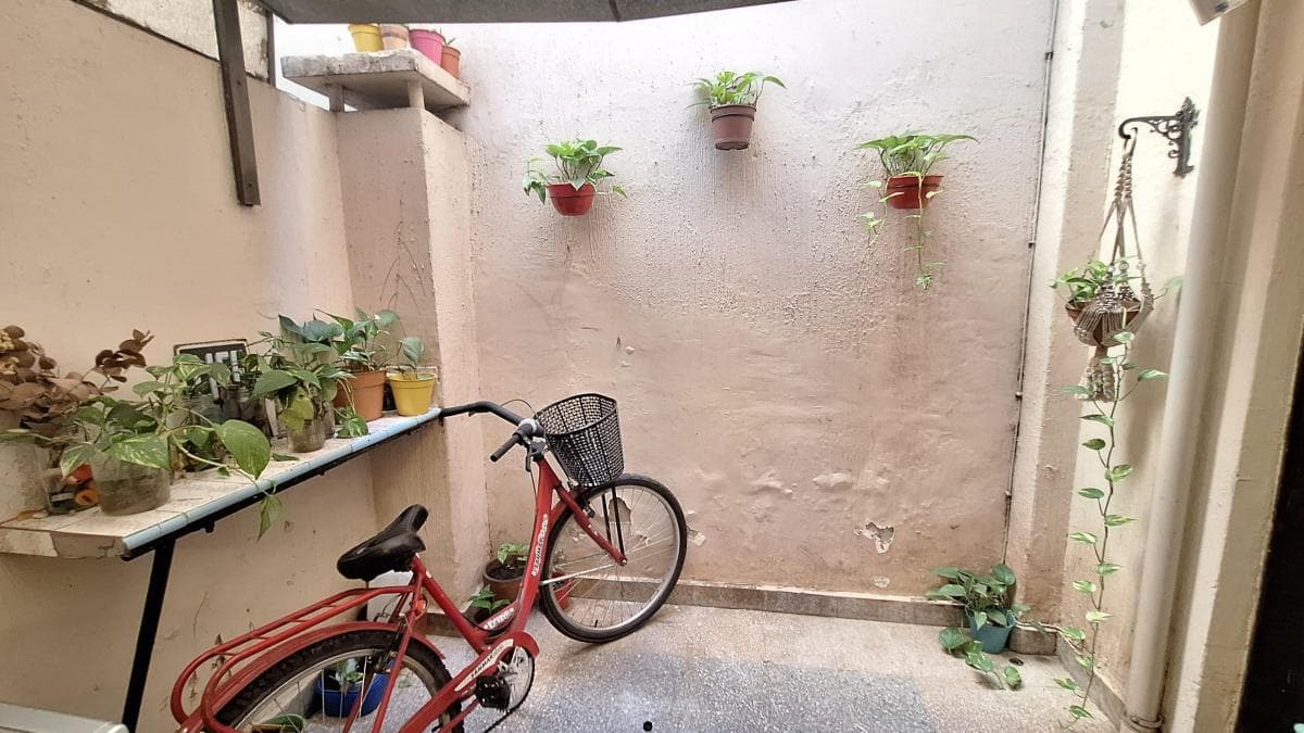 3-Room Apartment with Patio for Sale in Villa Crespo | Qualifies for a Mortgage
