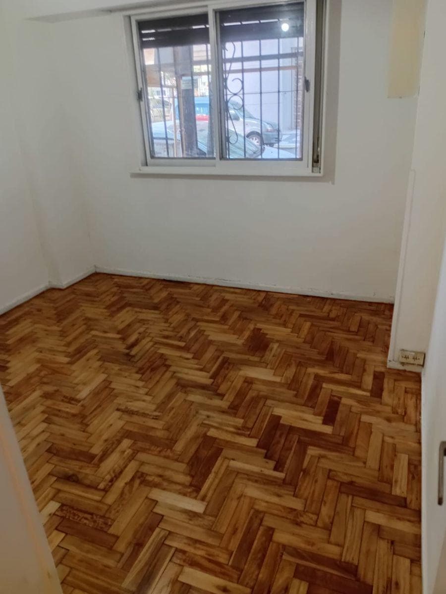 3-Room Apartment with Patio for Sale in Villa Crespo | Qualifies for a Mortgage
