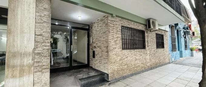 3-Room Apartment with Patio for Sale in Villa Crespo | Qualifies for a Mortgage