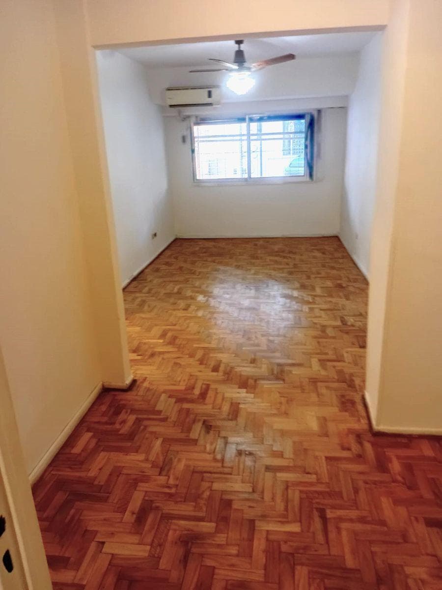 3-Room Apartment with Patio for Sale in Villa Crespo | Qualifies for a Mortgage