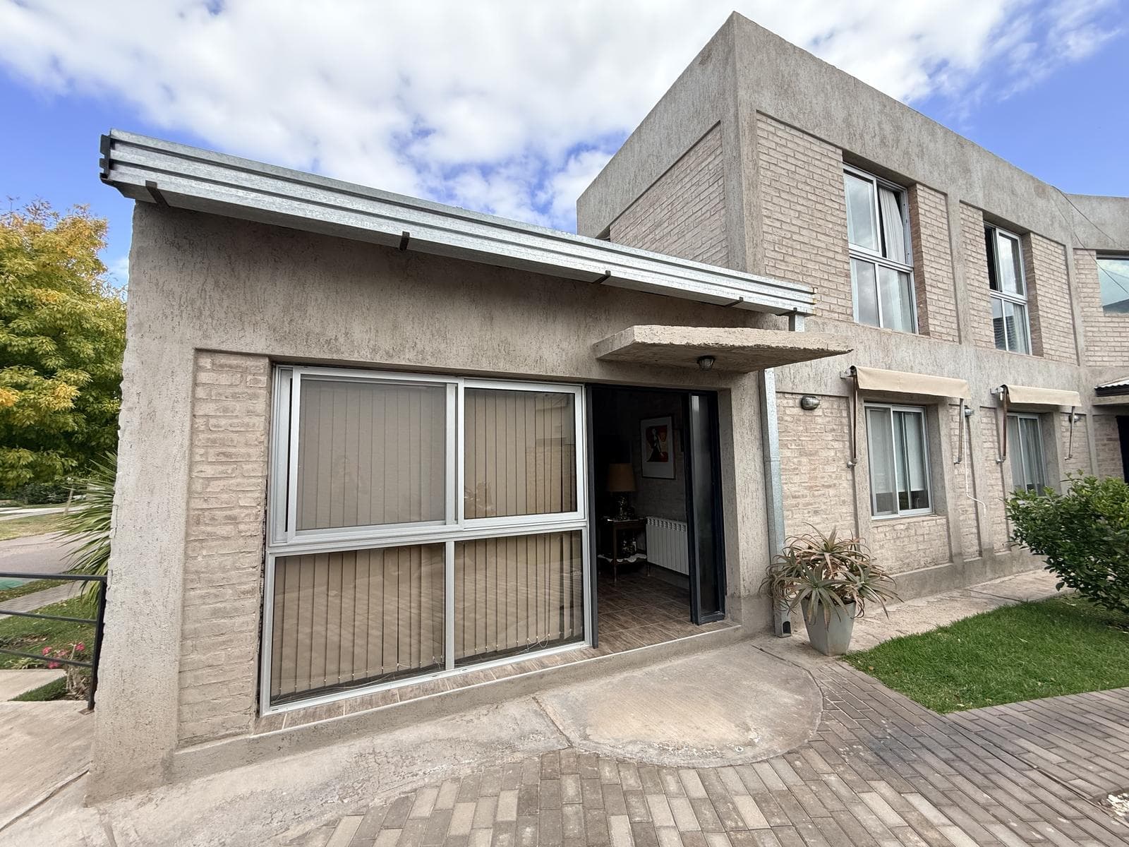 House in the Olivos del Torreón Gated Community in Maipú
