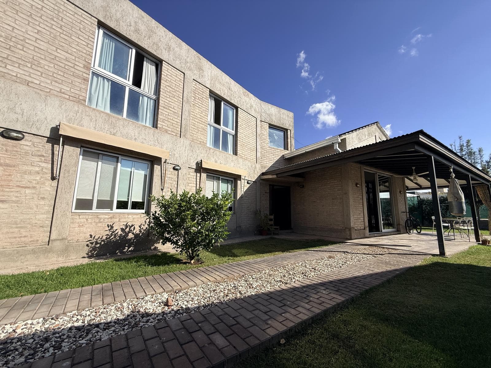 House in the Olivos del Torreón Gated Community in Maipú