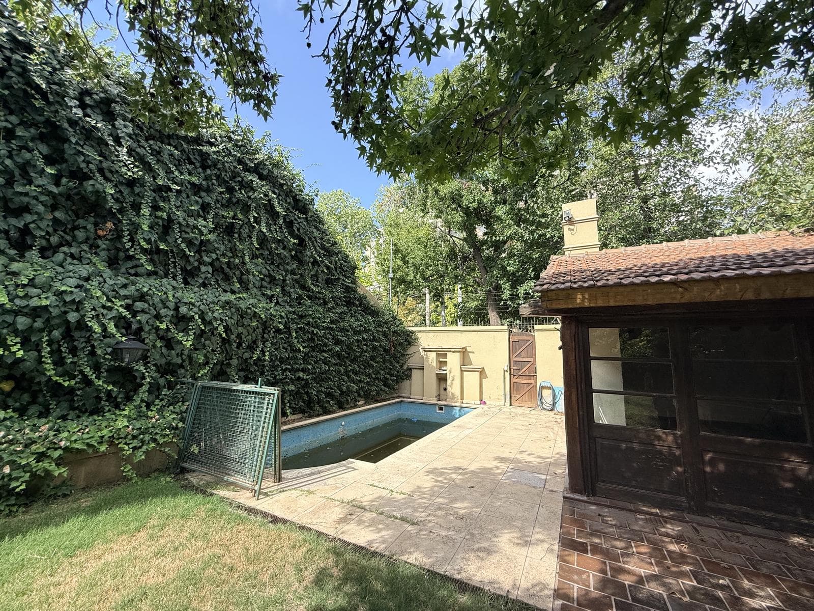 House in the Arizu Neighborhood, Godoy Cruz, Mendoza