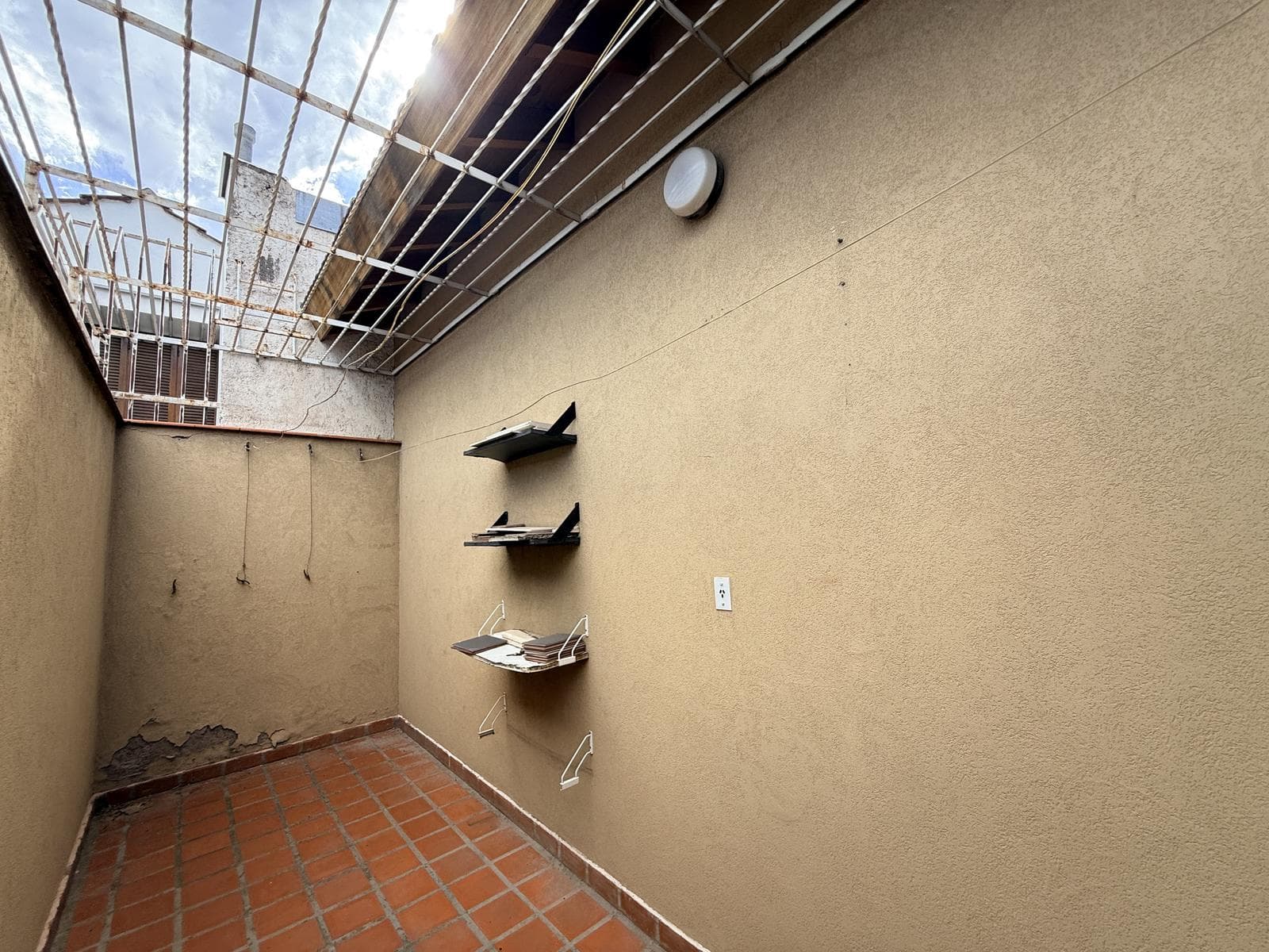 House in the Arizu Neighborhood, Godoy Cruz, Mendoza