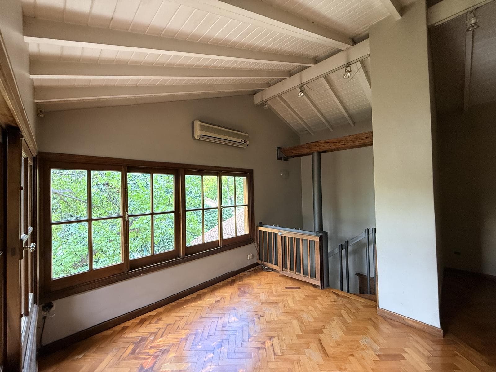 House in the Arizu Neighborhood, Godoy Cruz, Mendoza