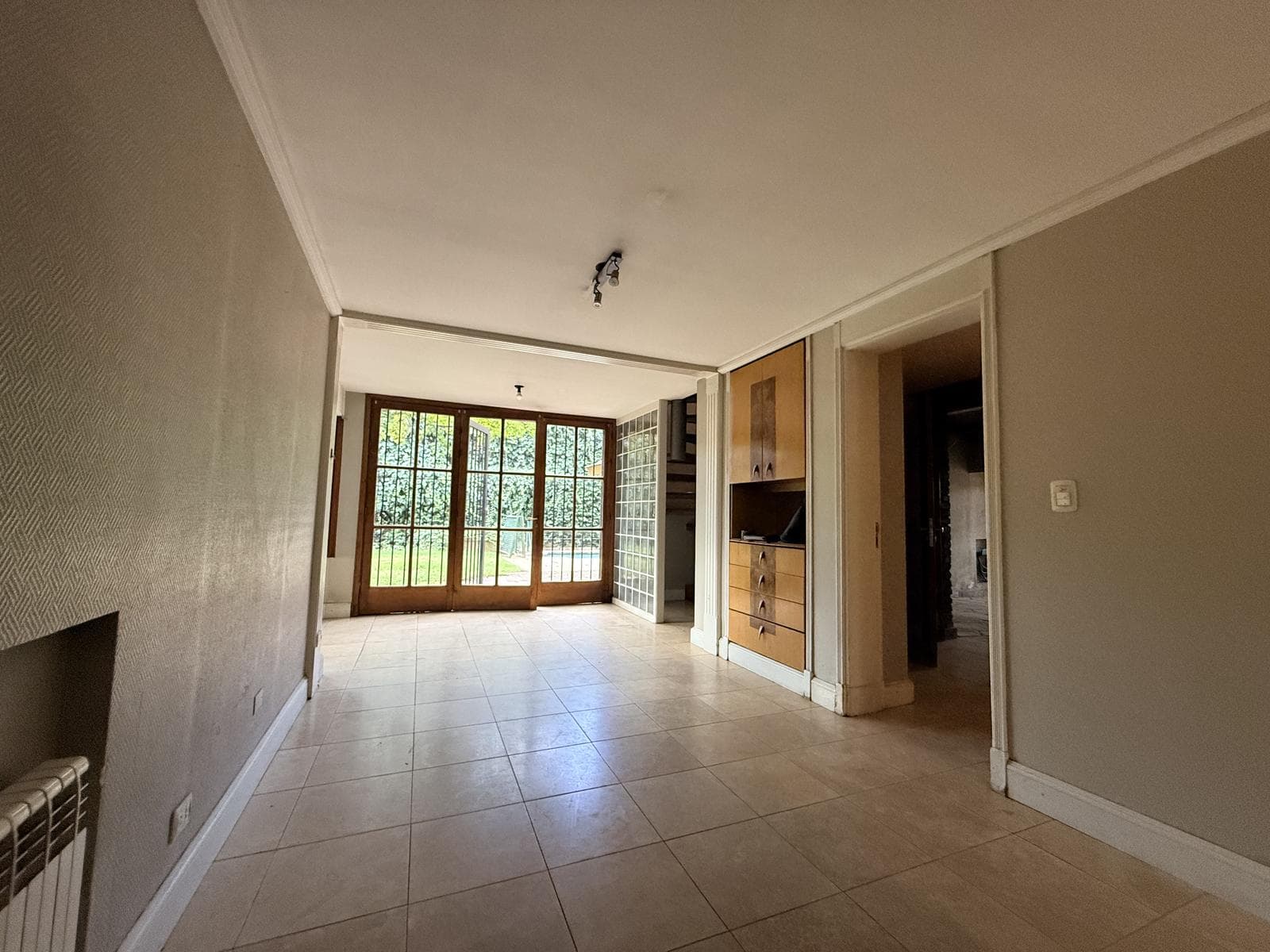 House in the Arizu Neighborhood, Godoy Cruz, Mendoza