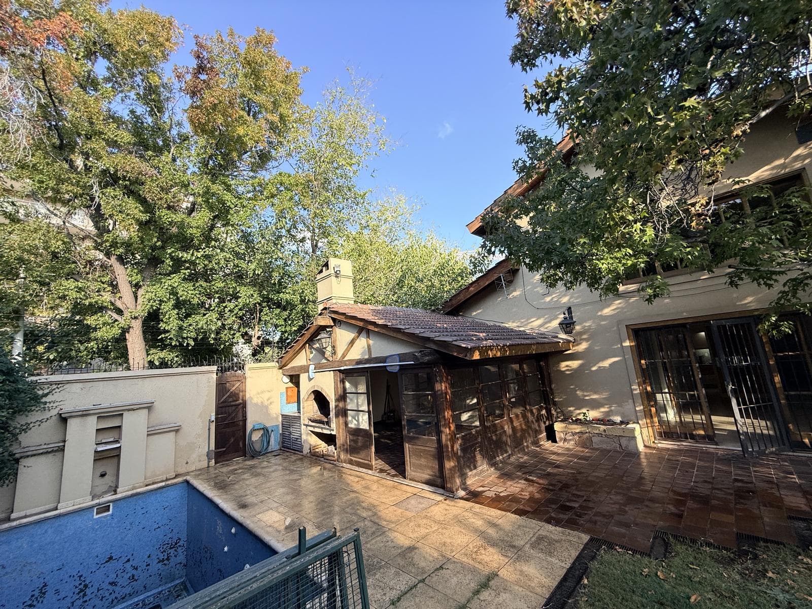 House in the Arizu Neighborhood, Godoy Cruz, Mendoza