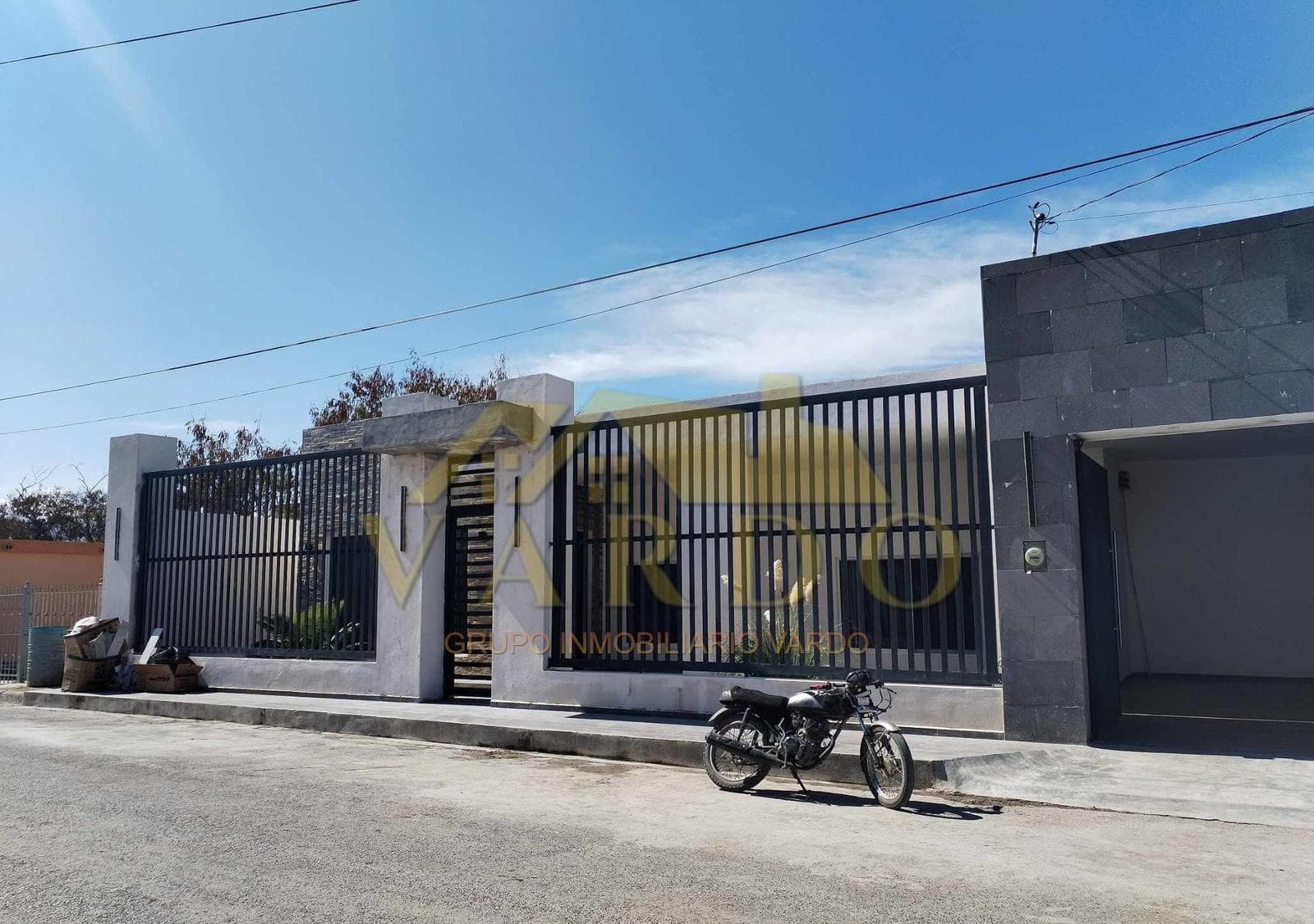 Contemporary-Style Home for Sale - Sabinas Hidalgo, N.L.