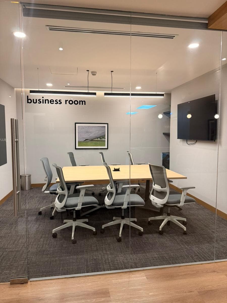 FURNISHED OFFICE